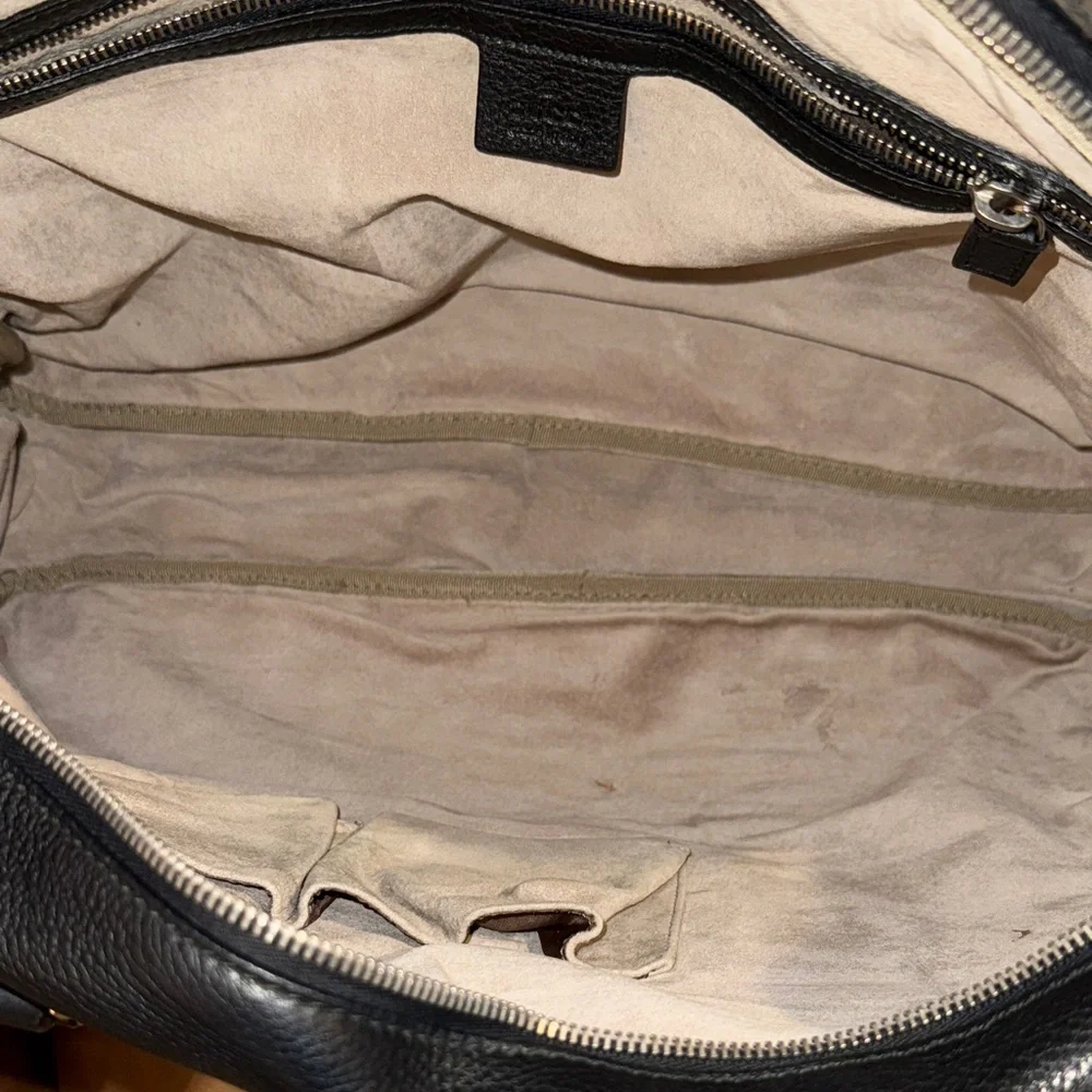 Gucci Black Leather Laptop Case Messenger Men's Bag lock and keys